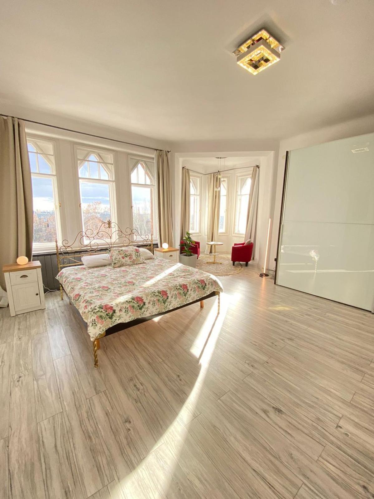 Penthouse In The Castle בודפשט