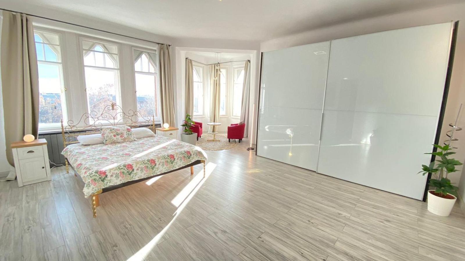 דירה Penthouse In The Castle *