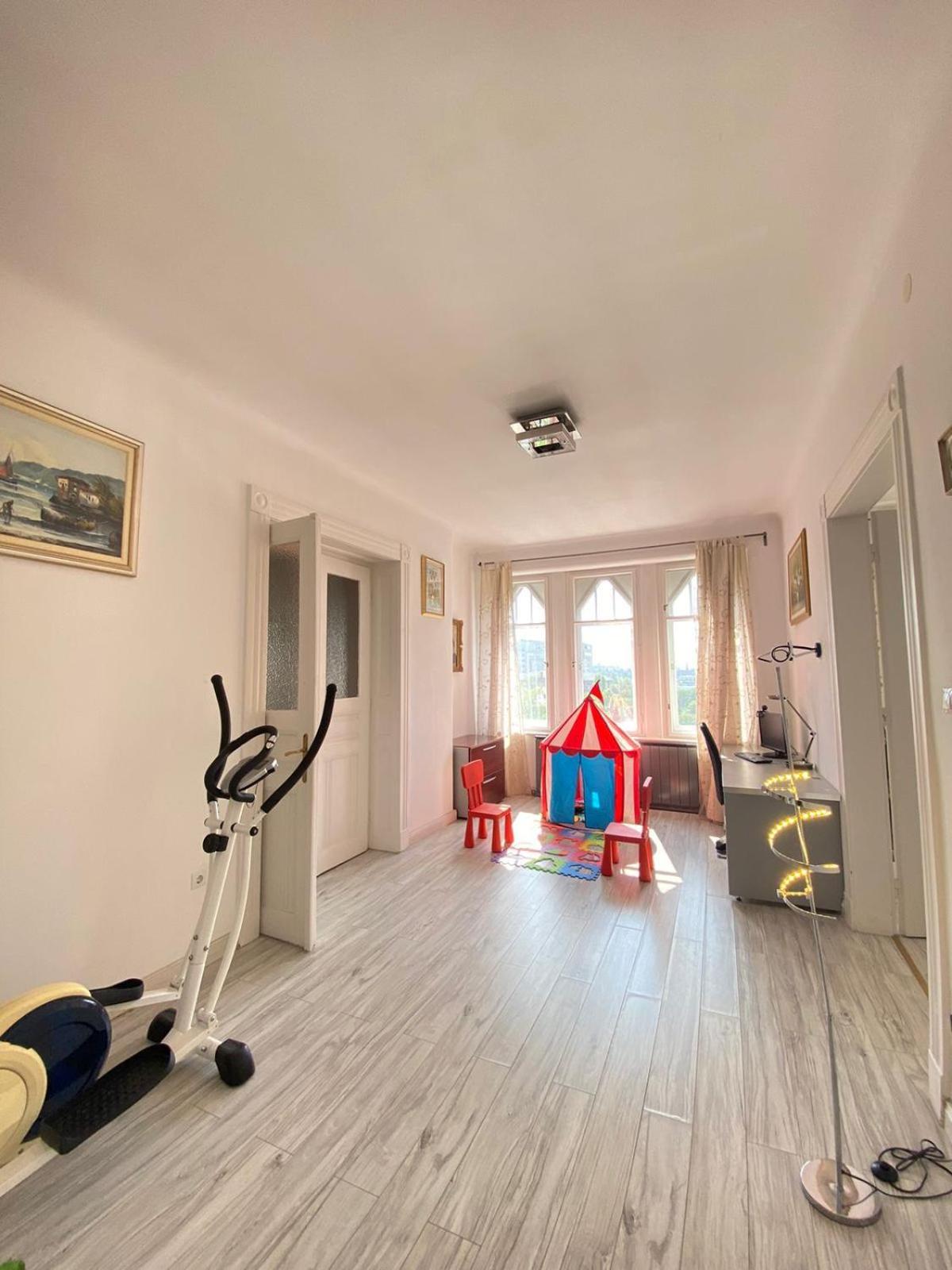 Penthouse In The Castle * בודפשט